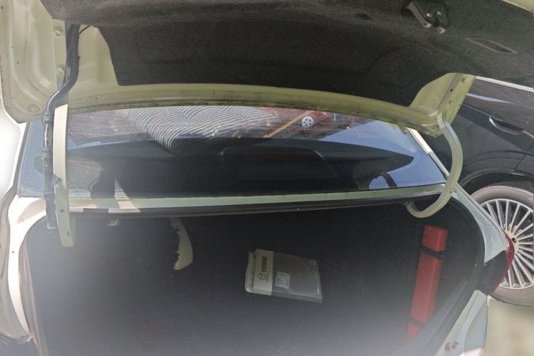 Used Mazda 3 Axela 2014 Sedan 1.5L Automatic Comfort Model Trunk