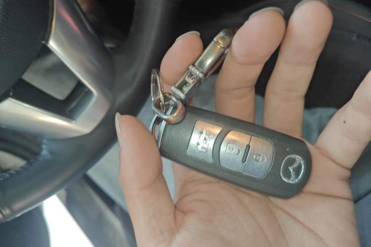 Used Mazda 3 Axela 2014 Sedan 1.5L Automatic Comfort Model Vehicle Key