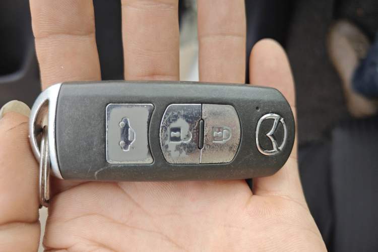 Used Mazda 3 Axela 2014 Sedan 1.5L Manual Comfort Model Vehicle Key