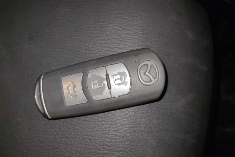 Used Mazda 3 Axela 2014 Sedan 1.5L Automatic Luxury Model Vehicle Key