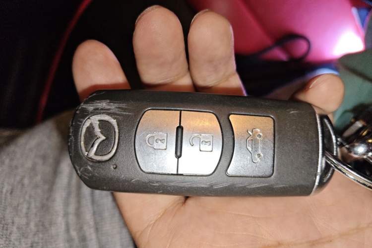 Used Mazda 3 Axela 2014 Sedan 1.5L Automatic Luxury Model Vehicle Key