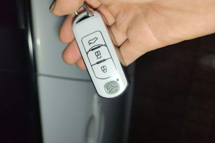 Used Mazda 3 Axela 2014 Sedan 1.5L Automatic Comfort Model Vehicle Key
