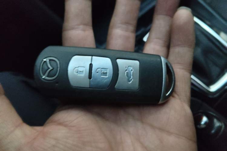 Used Mazda 3 Axela 2014 Sedan 1.5L Automatic Luxury Model Vehicle Key