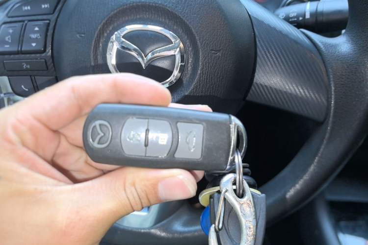 Used Mazda 3 Axela 2014 Sedan 1.5L Automatic Luxury Model Vehicle Key