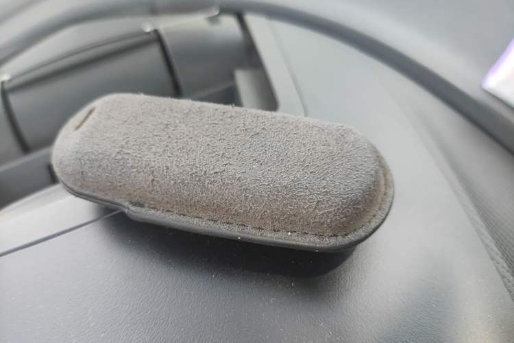 Used Mazda 3 Axela 2014 Hatchback 2.0L Automatic Flagship Model Vehicle Key