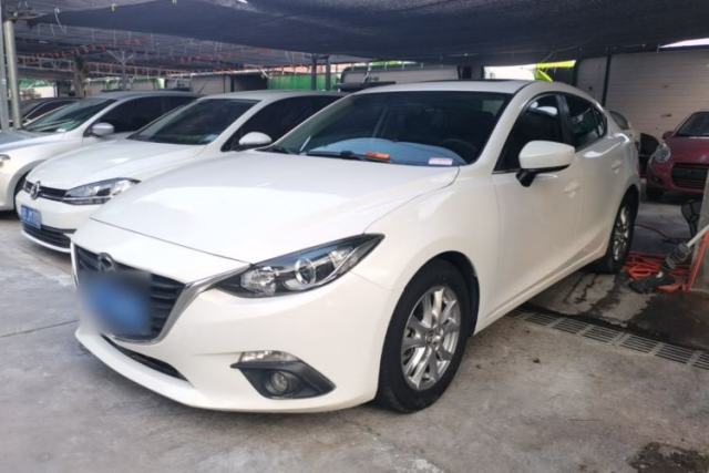 Used Mazda 3 Axela 2014 Sedan 1.5L Automatic Luxury Model
