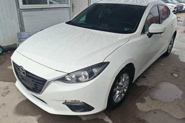 Used Mazda 3 Axela 2014 Sedan 1.5L Automatic Comfort Model