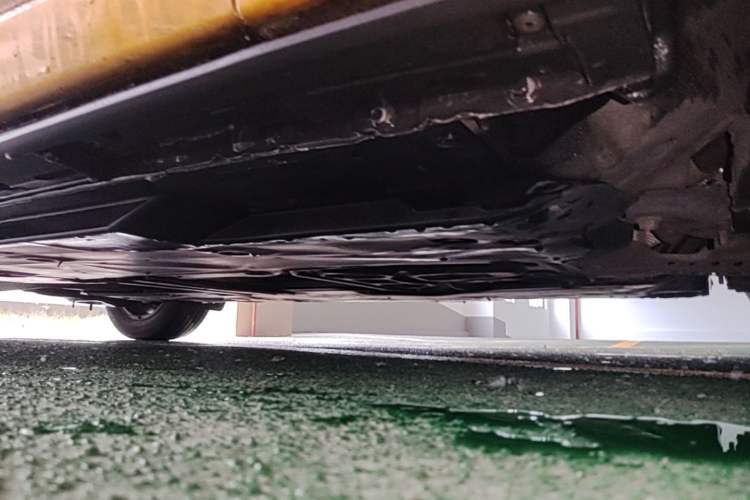 Used Mazda 3 Axela 2014 Sedan 1.5L Automatic Luxury Model Chassis Front Right