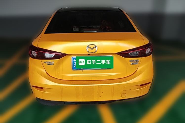 Used Mazda 3 Axela 2014 Sedan 1.5L Automatic Luxury Model Rear