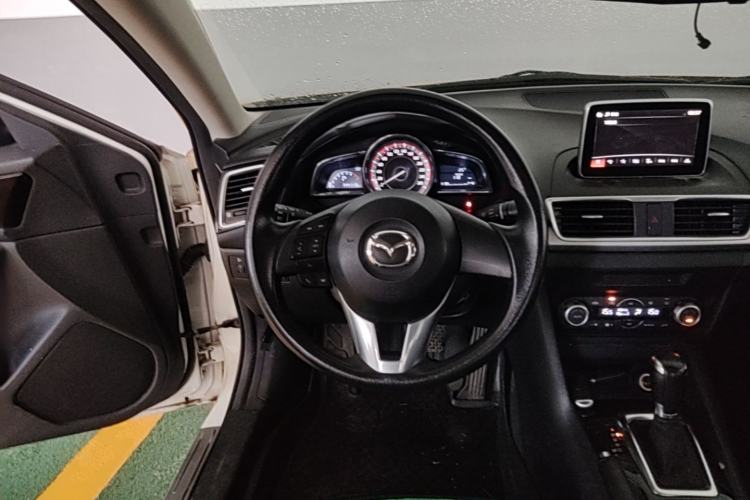Used Mazda 3 Axela 2014 Sedan 1.5L Automatic Luxury Model Steering Wheel