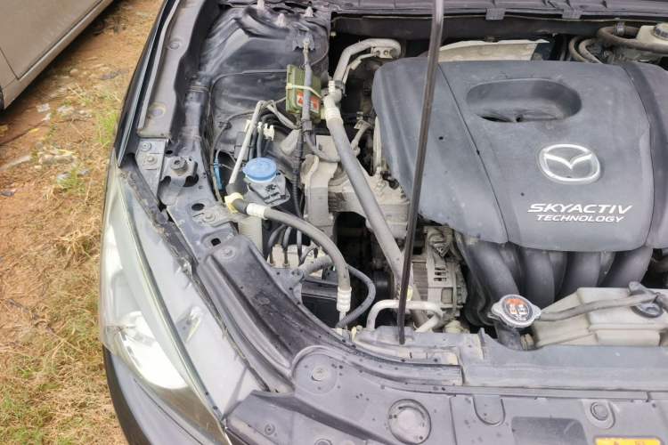 Used Mazda 3 Axela 2016 Sedan 1.5L Automatic Comfort Model Engine Bay Right