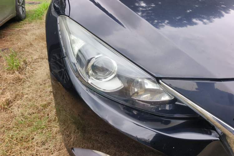 Used Mazda 3 Axela 2016 Sedan 1.5L Automatic Comfort Model Right Front Headlight