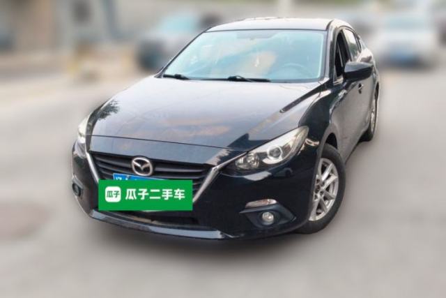 Używany Mazda 3 Axela 2016 Sedan 1.5L Automatic Comfort Model