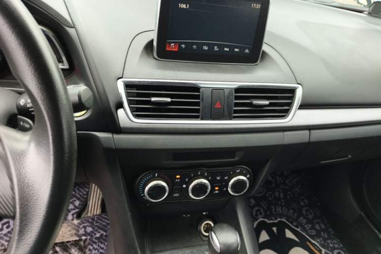Used Mazda 3 Axela 2016 Sedan 1.5L Automatic Comfort Model Audio And AC Panel