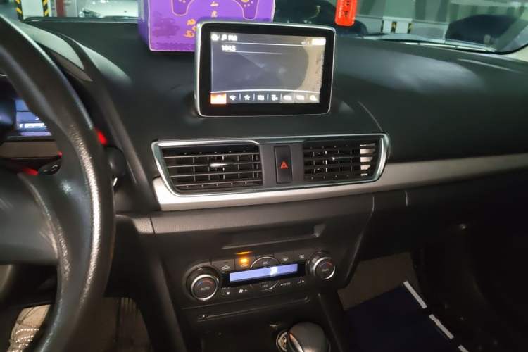 Used Mazda 3 Axela 2016 Sedan 1.5L Automatic Luxury Model Audio And AC Panel