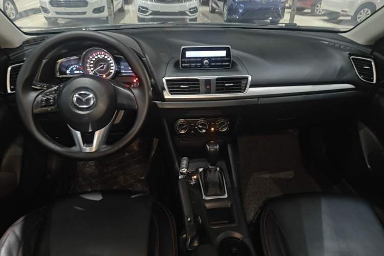 Used Mazda 3 Axela 2016 Sedan 1.5L Automatic Comfort Model Center Console