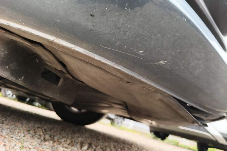 Used Mazda 3 Axela 2016 Sedan 1.5L Automatic Comfort Model Chassis Front Left