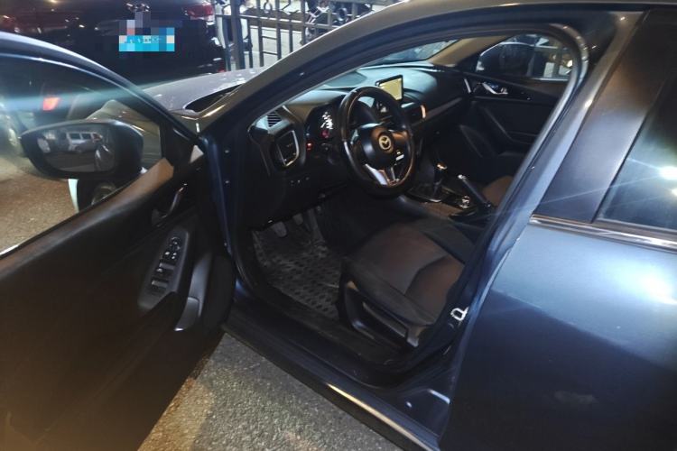 Used Mazda 3 Axela 2016 Sedan 1.5L Manual Luxury Model Driver Seat