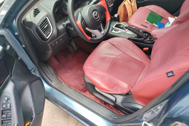 Used Mazda 3 Axela 2016 Sedan 1.5L Automatic Comfort Model Driver Seat
