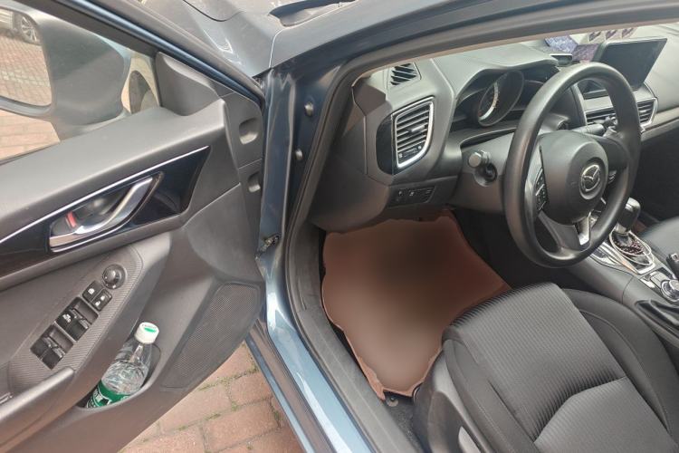 Used Mazda 3 Axela 2016 Sedan 1.5L Automatic Comfort Model Driver Seat