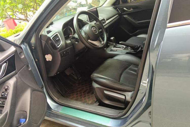 Used Mazda 3 Axela 2016 Sedan 1.5L Automatic Comfort Model Driver Seat