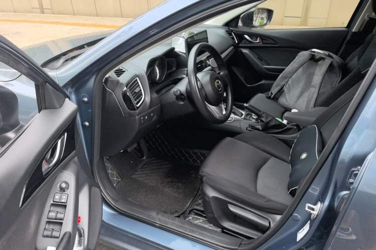 Used Mazda 3 Axela 2016 Sedan 1.5L Automatic Comfort Model Driver Seat