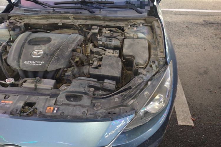 Used Mazda 3 Axela 2016 Sedan 1.5L Automatic Comfort Model Engine Bay Left