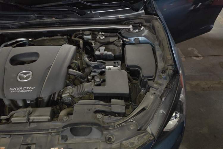 Used Mazda 3 Axela 2016 Sedan 1.5L Automatic Comfort Model Engine Bay Left