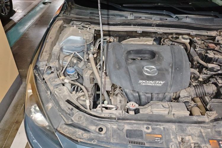 Used Mazda 3 Axela 2016 Sedan 1.5L Automatic Comfort Model Engine Bay Right