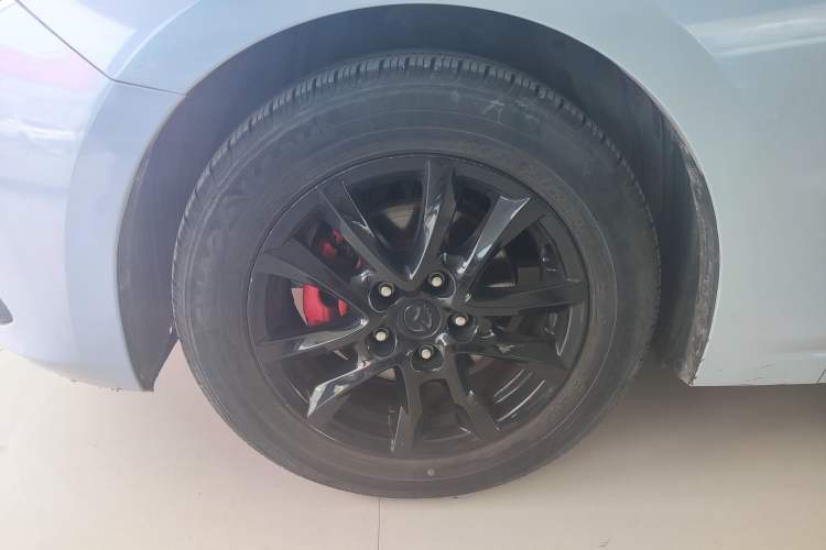 Used Mazda 3 Axela 2016 Sedan 1.5L Automatic Comfort Model Exterior 7