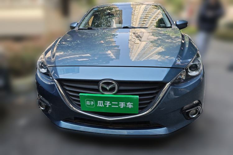 Used Mazda 3 Axela 2016 Sedan 1.5L Automatic Luxury Model Front