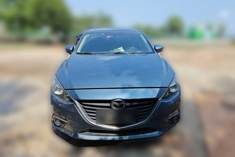 Used Mazda 3 Axela 2016 Sedan 1.5L Manual Comfort Model Front