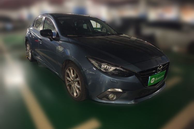 Used Mazda 3 Axela 2016 Hatchback 2.0L Automatic Flagship Model Front Right 45 Deg