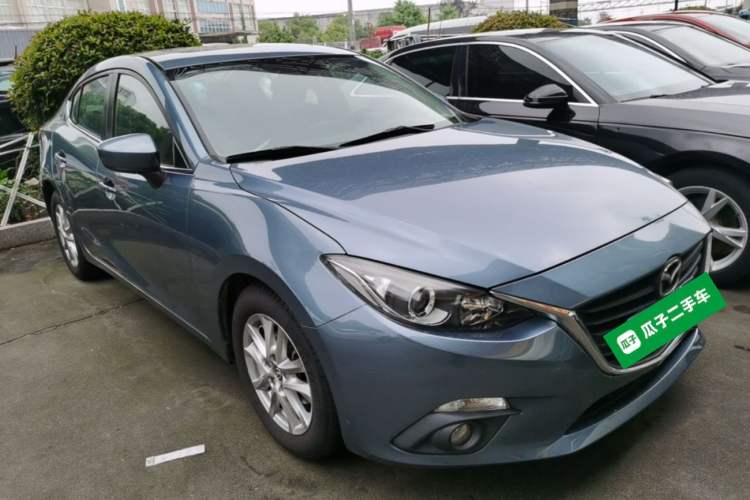 Used Mazda 3 Axela 2016 Sedan 1.5L Automatic Luxury Model Front Right 45 Deg