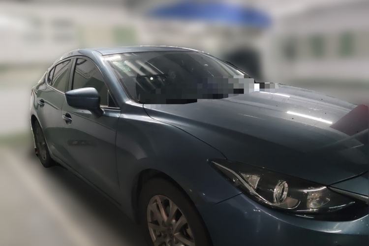 Used Mazda 3 Axela 2016 Sedan 1.5L Automatic Luxury Model Front Right 45 Deg