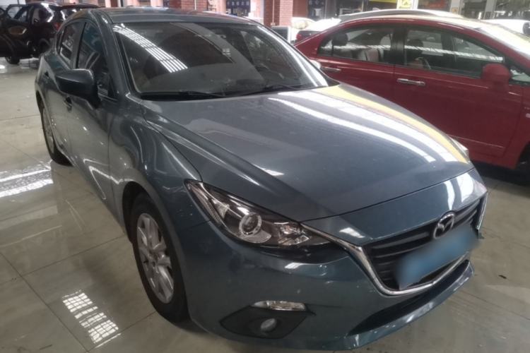 Used Mazda 3 Axela 2016 Hatchback 1.5L Automatic Comfort Model Front Right 45 Deg