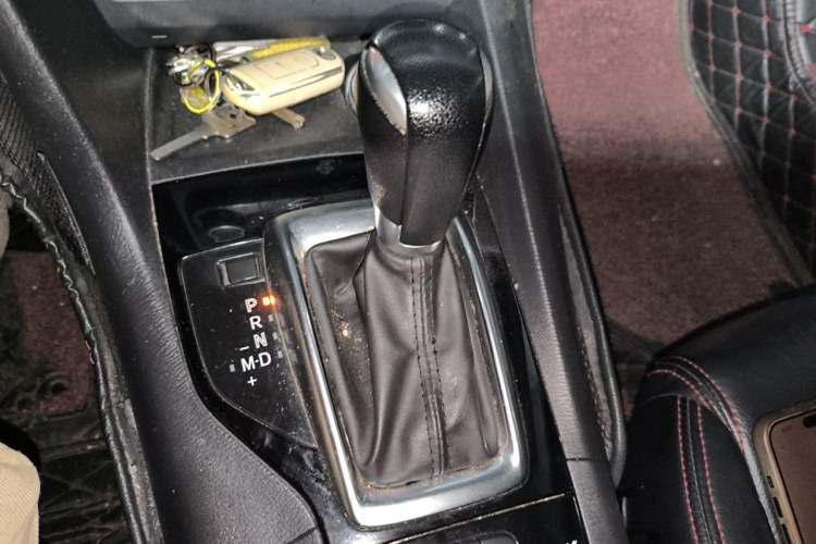 Used Mazda 3 Axela 2016 Sedan 1.5L Automatic Luxury Model Gear Lever