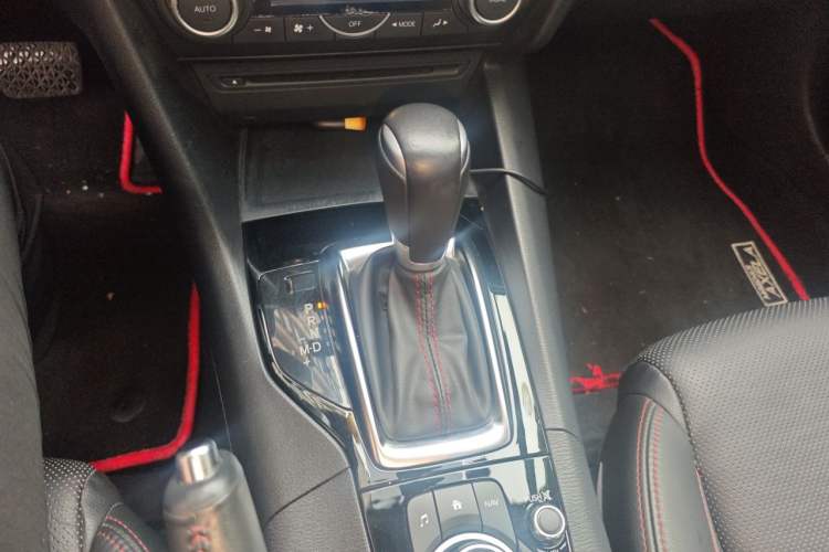 Used Mazda 3 Axela 2016 Sedan 2.0L Automatic Flagship Model Gear Lever