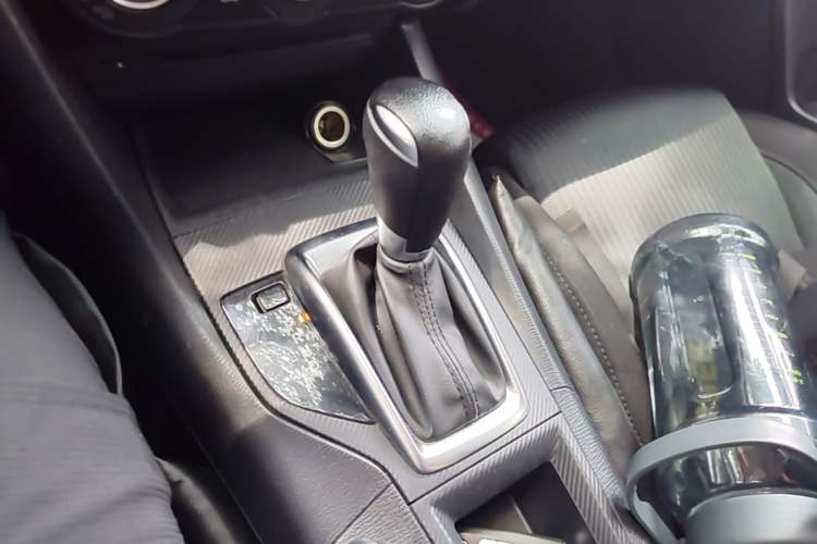 Used Mazda 3 Axela 2016 Sedan 1.5L Automatic Comfort Model Gear Lever