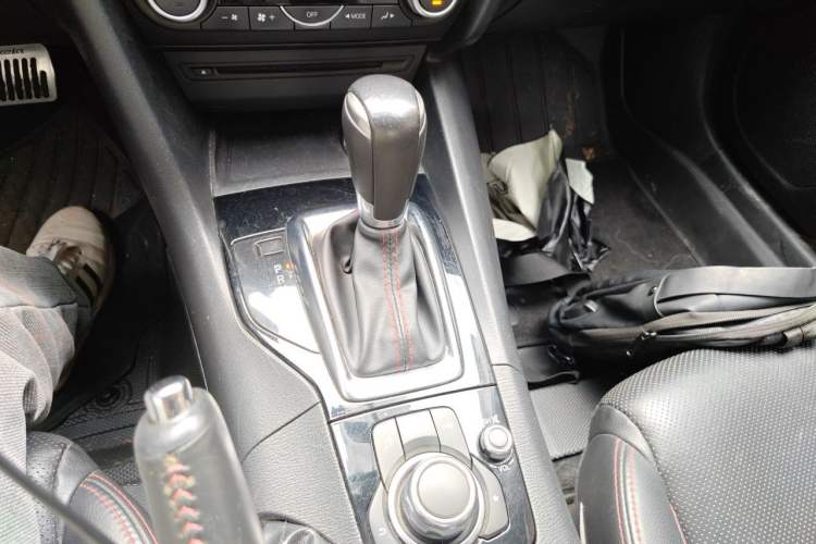 Used Mazda 3 Axela 2016 Sedan 2.0L Automatic Sport Model Gear Lever