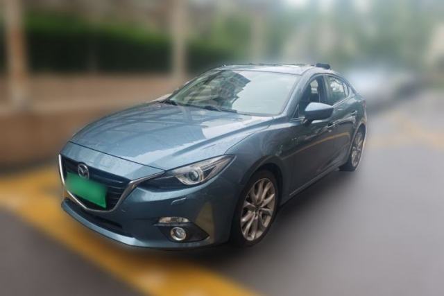 Used Mazda 3 Axela 2016 Sedan 2.0L Automatic Flagship Model