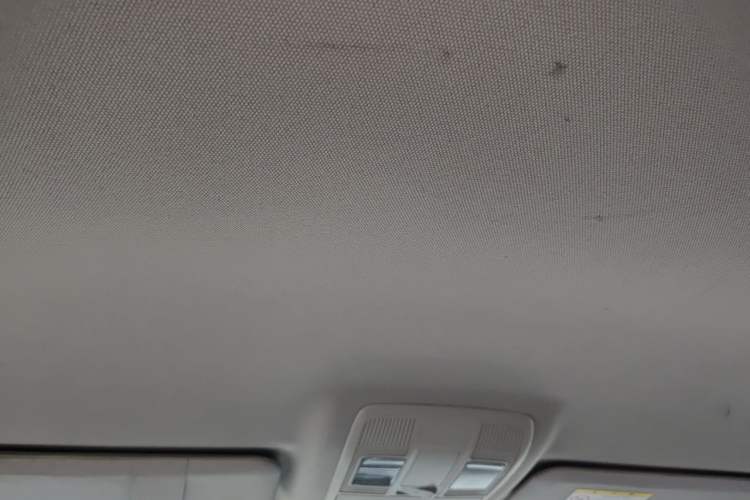 Used Mazda 3 Axela 2016 Sedan 1.5L Automatic Comfort Model Headliner