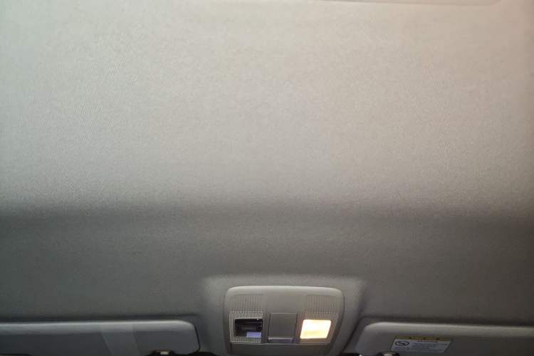 Used Mazda 3 Axela 2016 Sedan 1.5L Automatic Comfort Model Headliner