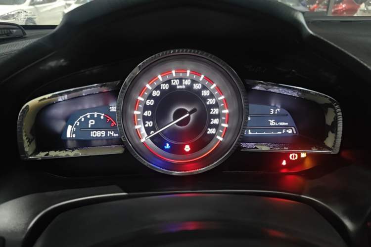 Used Mazda 3 Axela 2016 Sedan 1.5L Automatic Comfort Model Instrument Cluster