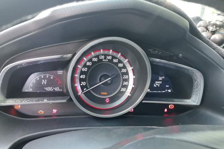 Used Mazda 3 Axela 2016 Sedan 1.5L Automatic Comfort Model Instrument Cluster