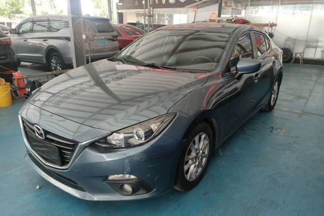 Used Mazda 3 Axela 2016 Sedan 1.5L Automatic Comfort Model