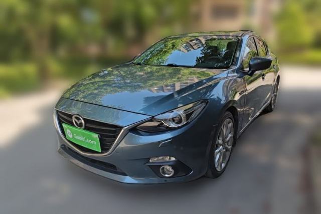 Used Mazda 3 Axela 2016 Sedan 2.0L Automatic Flagship Model