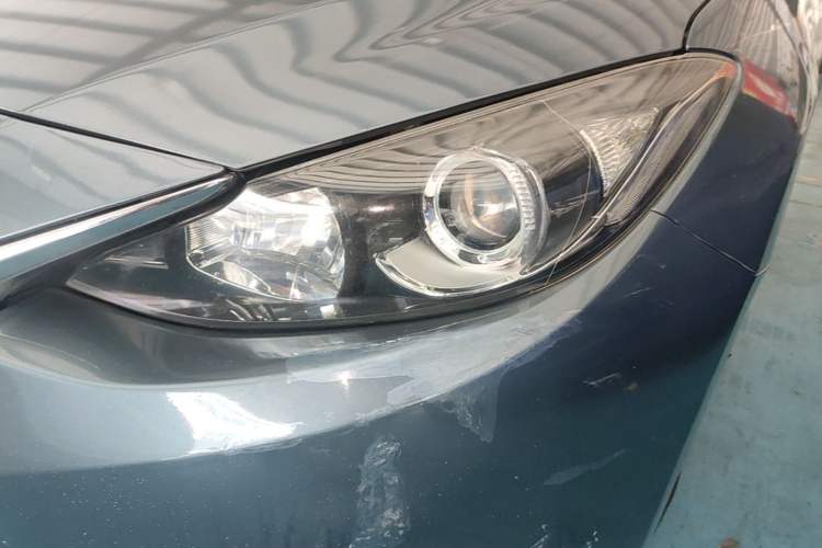 Used Mazda 3 Axela 2016 Sedan 1.5L Automatic Comfort Model Left Front Headlight
