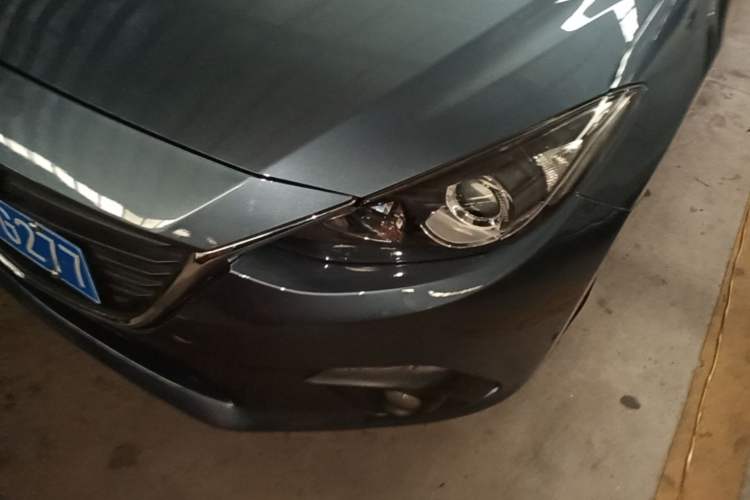 Used Mazda 3 Axela 2016 Sedan 1.5L Automatic Luxury Model Left Front Headlight