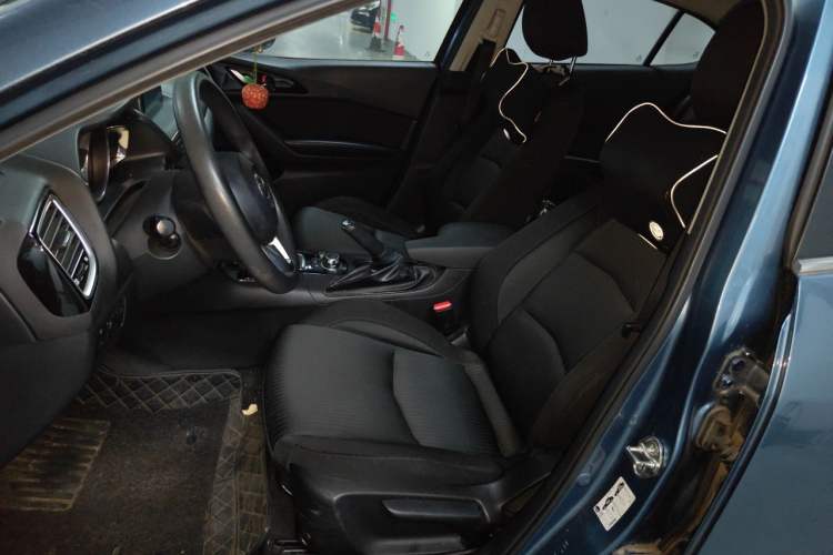 Used Mazda 3 Axela 2016 Sedan 1.5L Automatic Luxury Model Left Front Seat